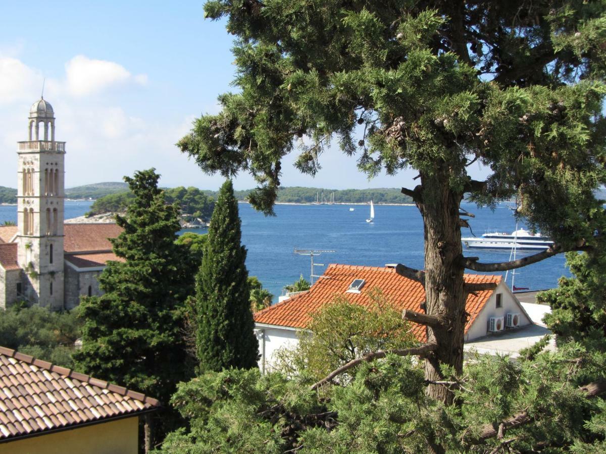 Castle Stambuk Apartment Hvar Town Luaran gambar